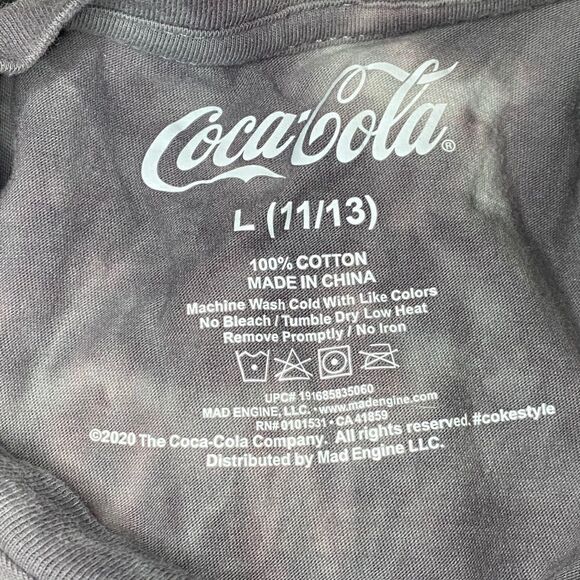 Coca-Cola Women’s Crop Top Gray Shirt Sz L - Picture 4 of 4
